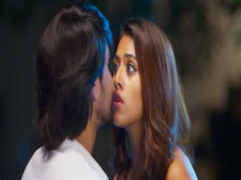 anu emmanuel kiss|telugu actress liplock images.